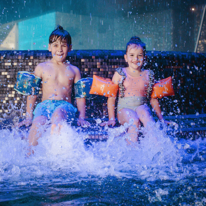 Tėvams ir vaikui (iki 15 metų) 2+1